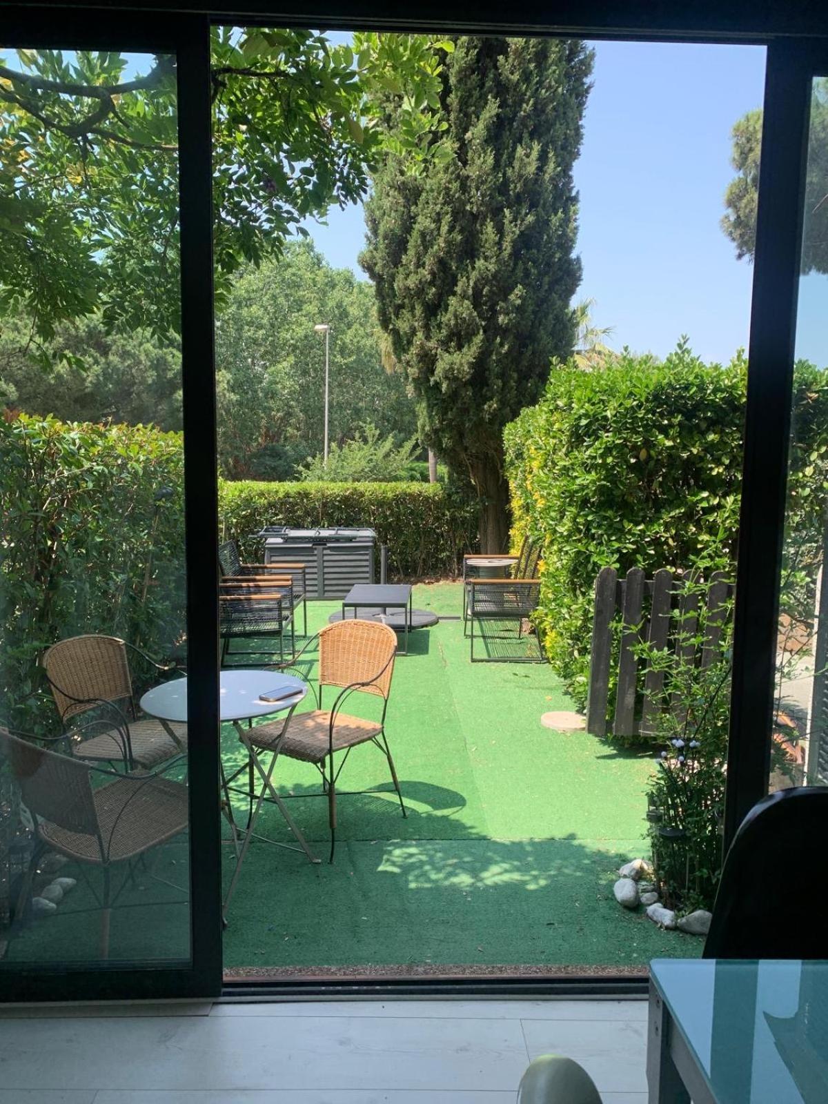 La Petite Perle Apartment Коголен Екстериор снимка